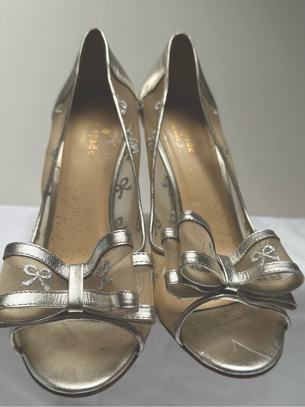 Kate Spade Calina Silver Mesh Bow Open Toe Heels Size 8 1/2 $328 - Picture 2 of 5